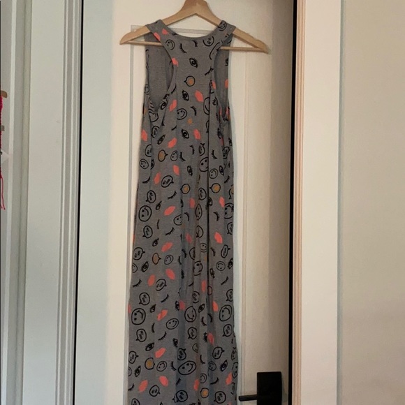 Girls Dress or can be used for a swim cover up . - Picture 2 of 2